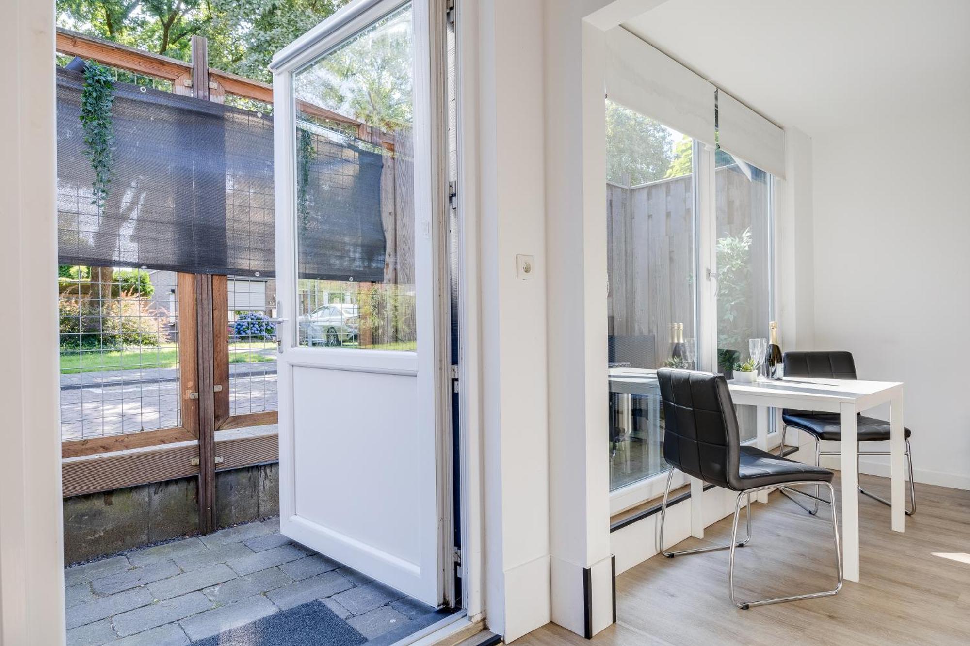 Luxe Wellness Apartment Apeldoorn With Jacuzzi And Sauna Exterior photo